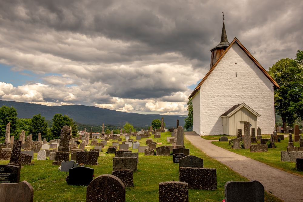 La cadena historia del cementerio